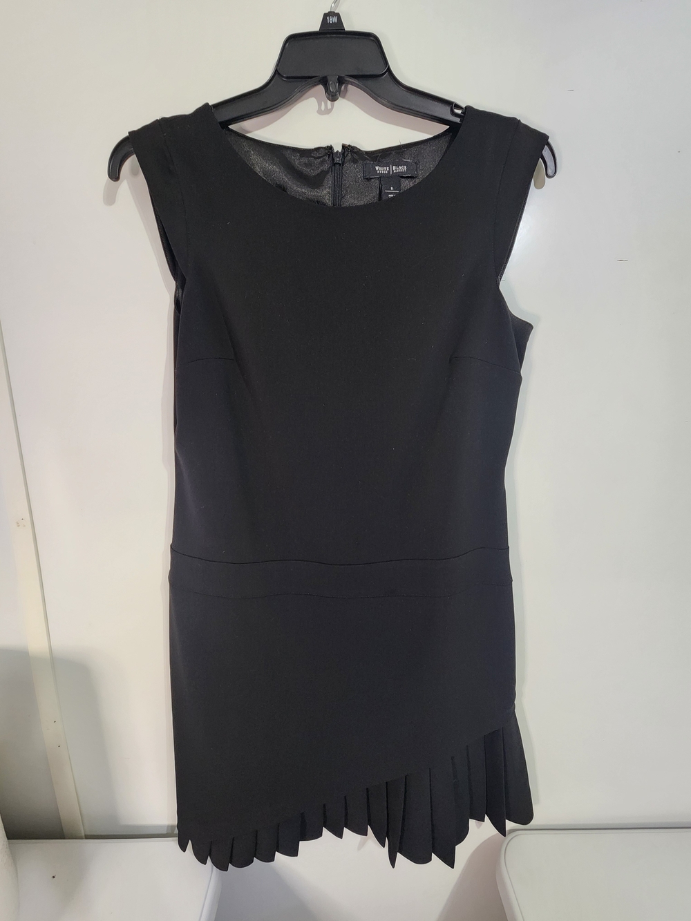 White House Black Market Black Sleeveless Pleated-Hem Mini Dress, Size 8